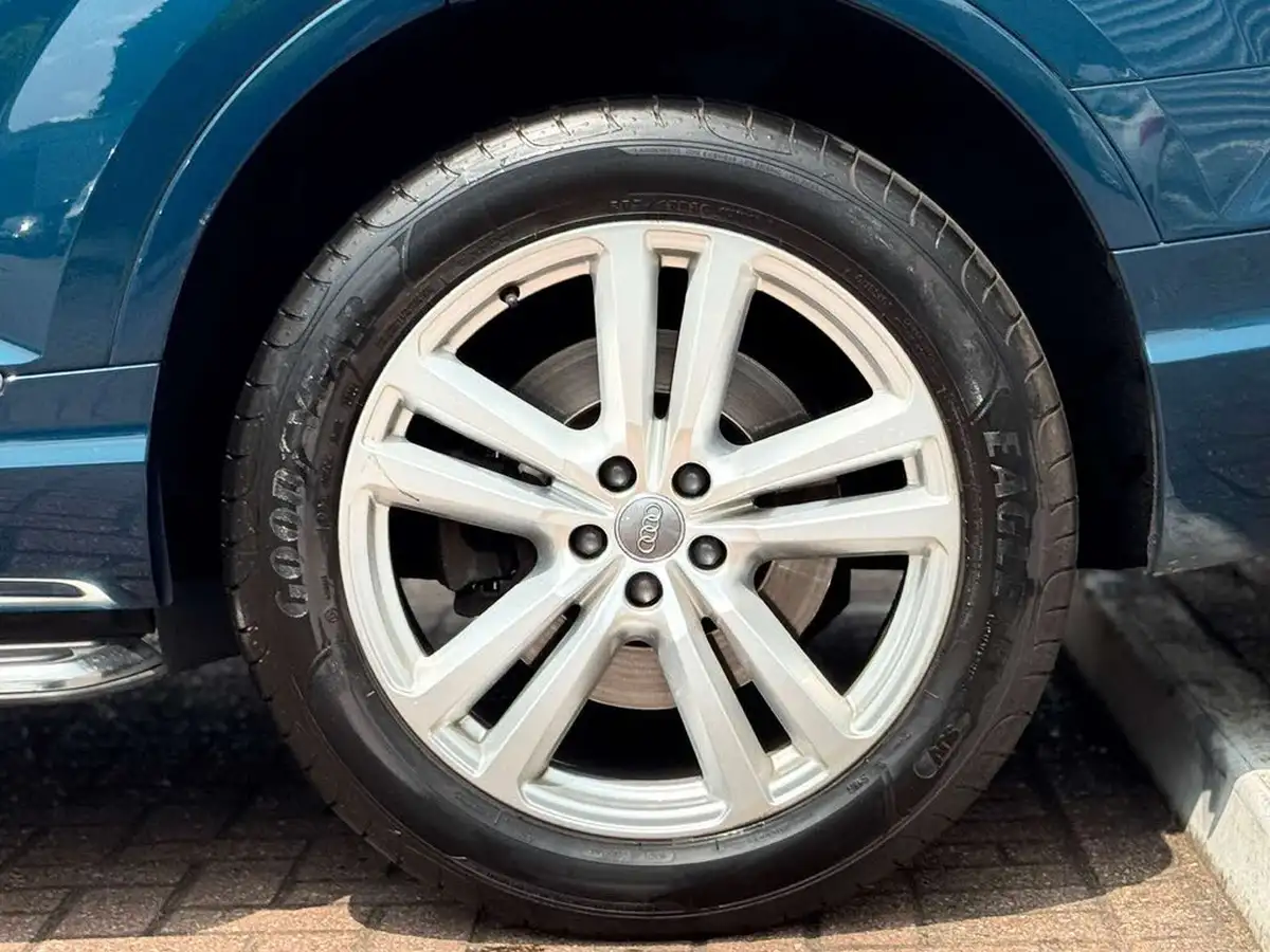 2019-audi-q7-30tdi-quattro-s-line-218ps-big-40