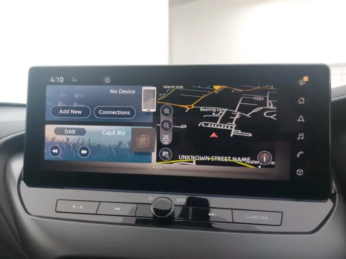 2024-nissan-juke-16-hybrid-n-connecta-big-12