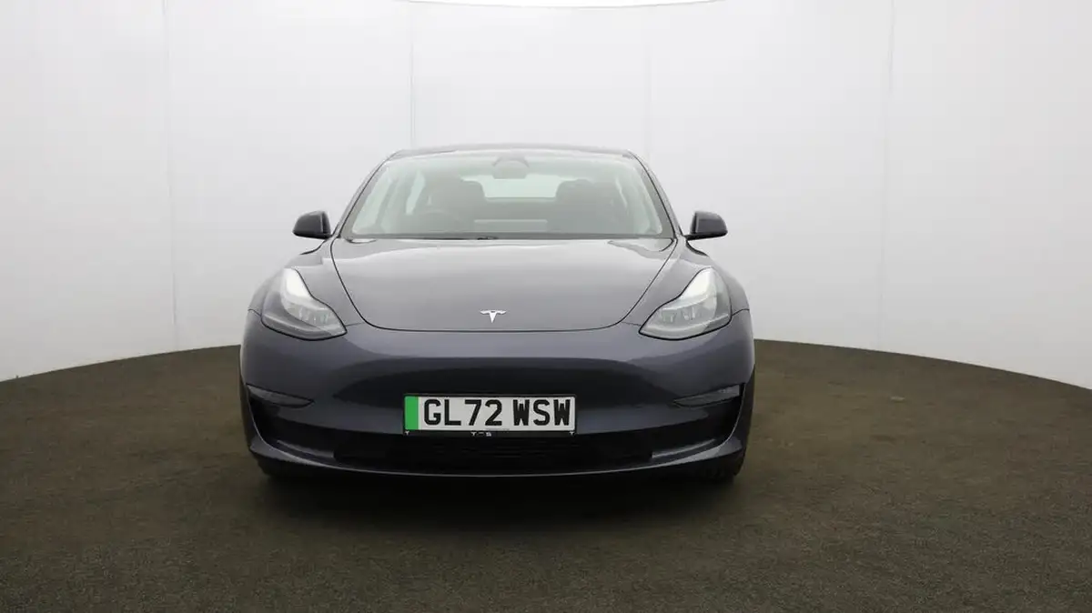 2023-tesla-model-3-e-long-range-346bhp-big-35
