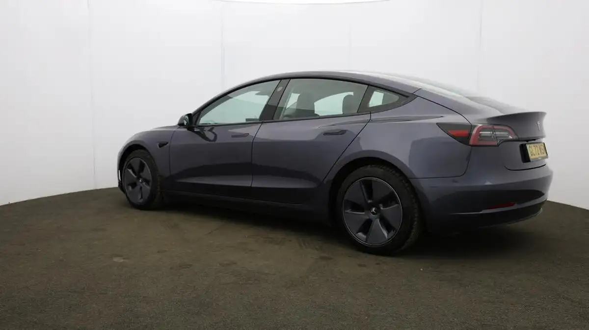 2023-tesla-model-3-e-long-range-346bhp-big-59