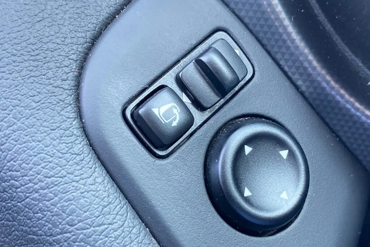 2019-nissan-qashqai-13-dig-t-tekna-140ps-big-26