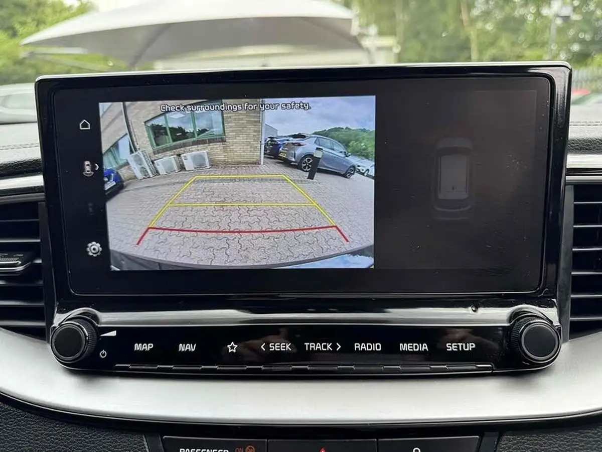 2022-kia-ceed-15-t-gdi-3-hatchback-big-20