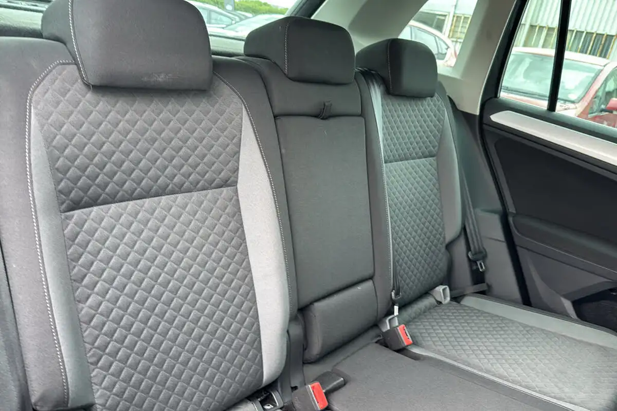 2020-volkswagen-tiguan-20tdi-match-150ps-4motion-dsg-big-11