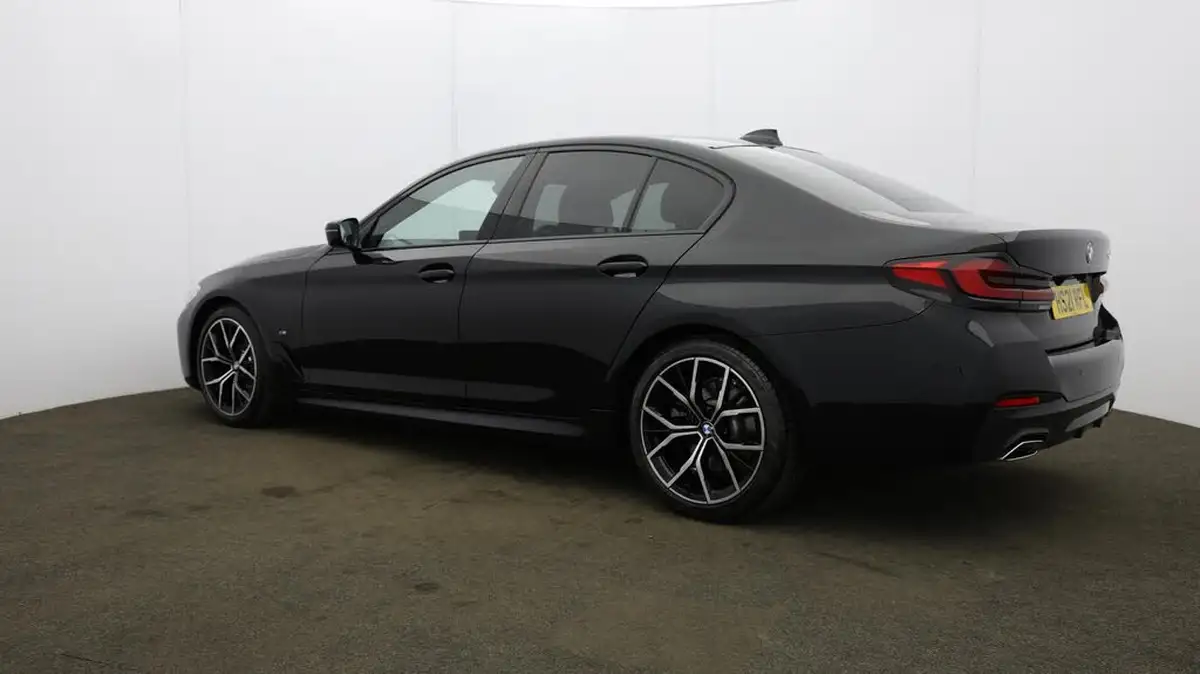 2021-bmw-5-series-20td-520d-m-sport-mht-saloon-4d-big-66