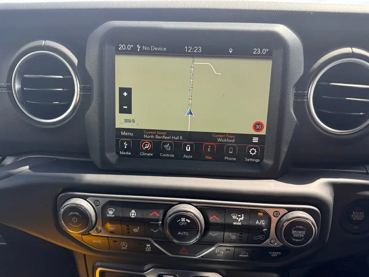 2021-jeep-wrangler-20-gme-80th-anniversary-3d-big-13