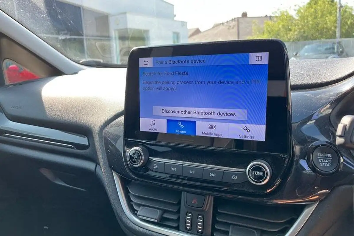 2023-ford-fiesta-10t-active-125ps-hybrid-mhev-big-30