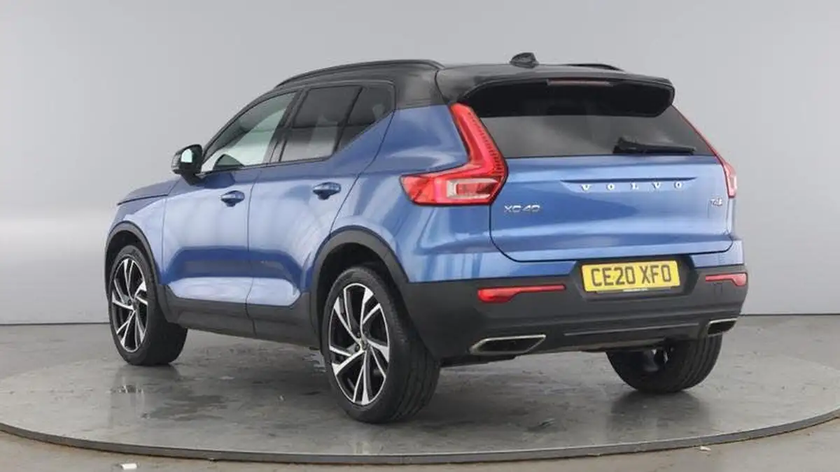 2020-volvo-xc40-20-t4-r-design-pro-awd-big-2