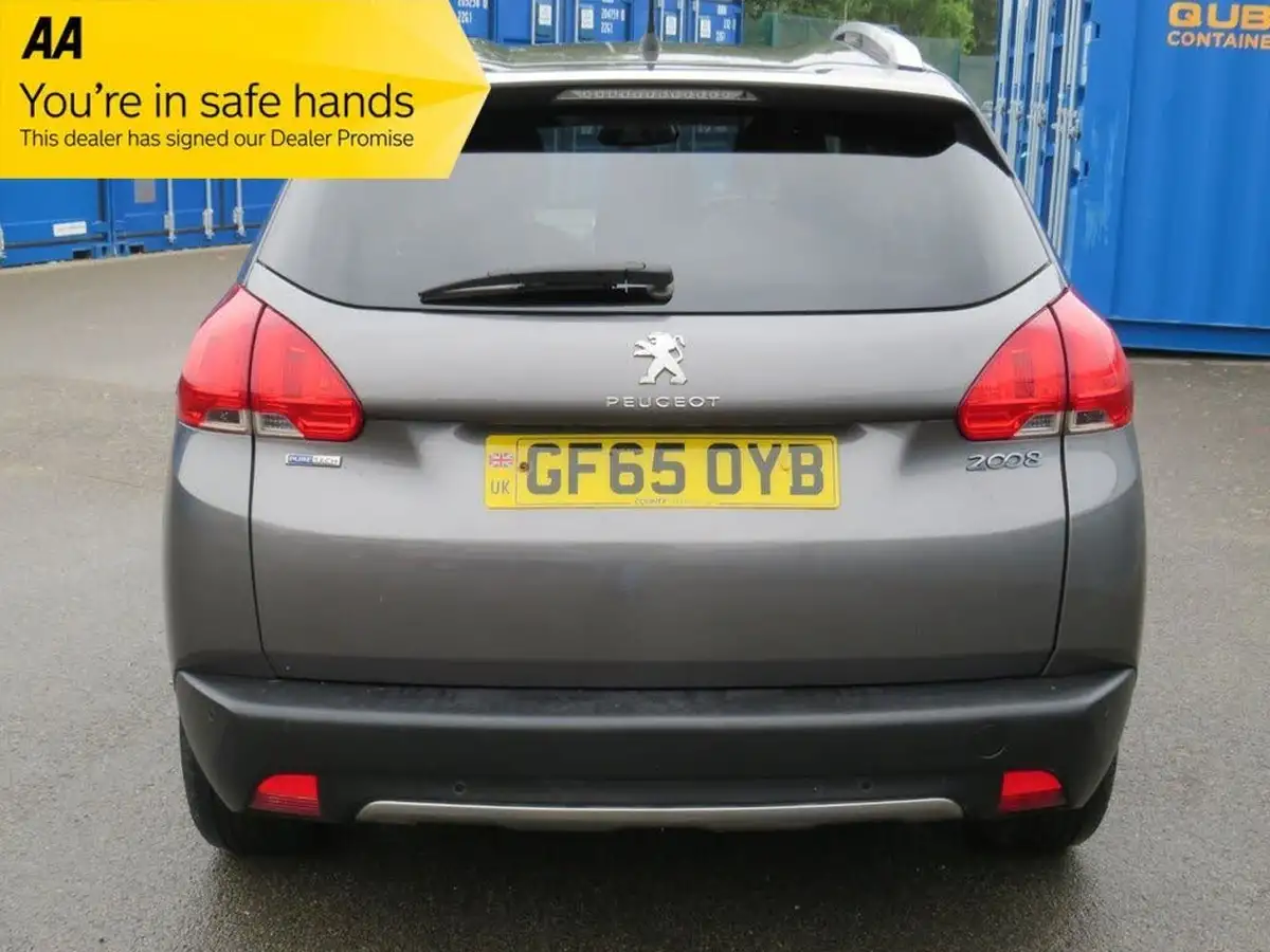2015-peugeot-2008-crossover-12-puretech-allure-110bhp-ss-big-7