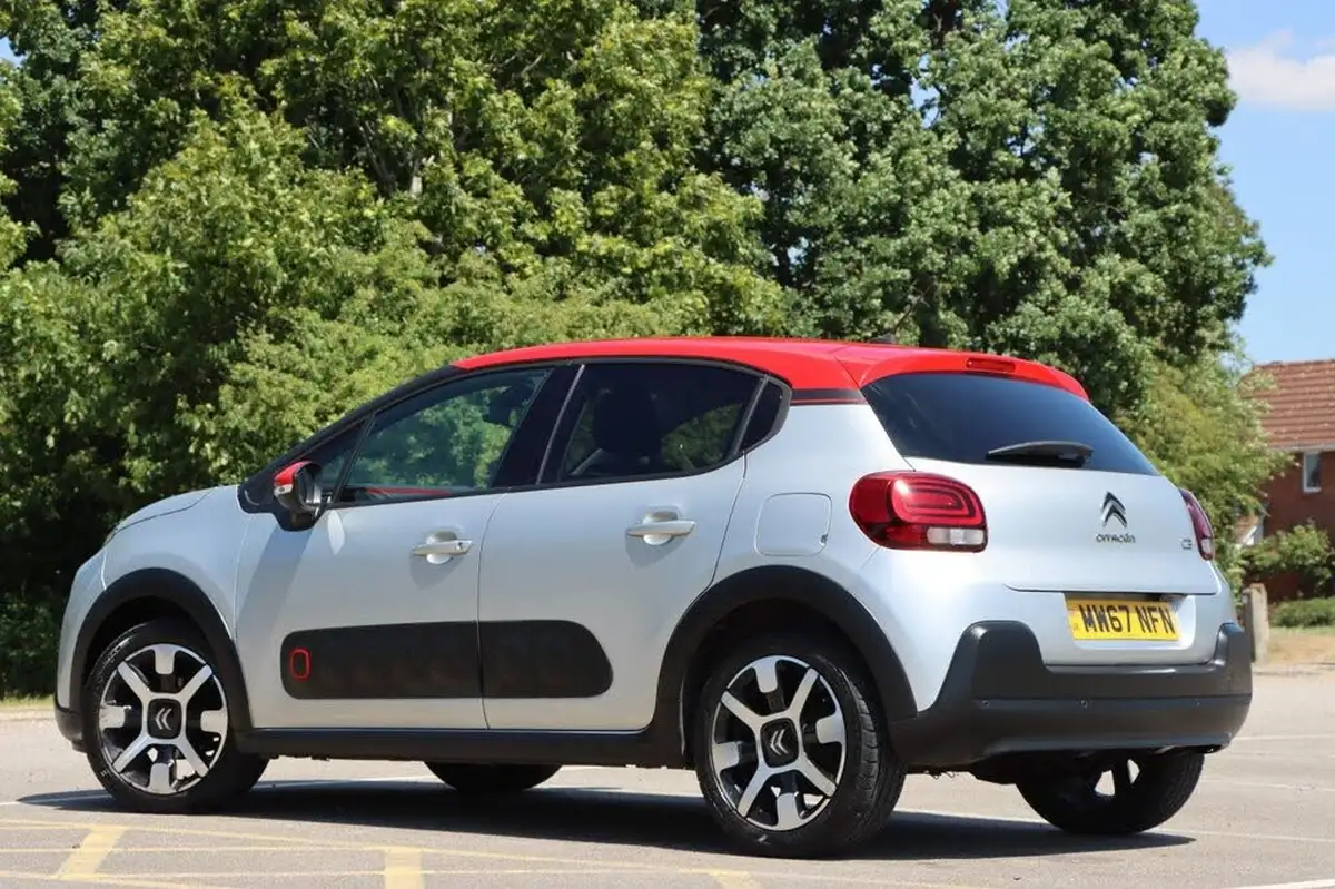 2017-citroen-c3-12-puretech-flair-nav-edition-big-13
