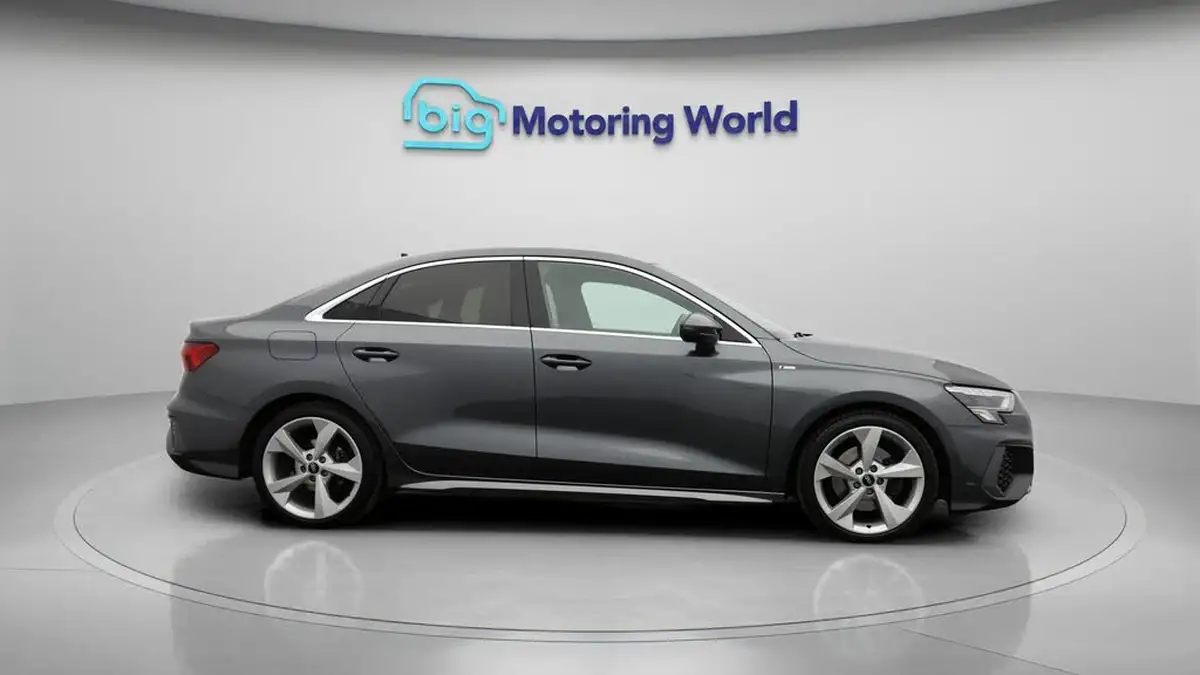2021-audi-a3-15-35-tfsi-s-line-saloon-4d-tronic-big-8