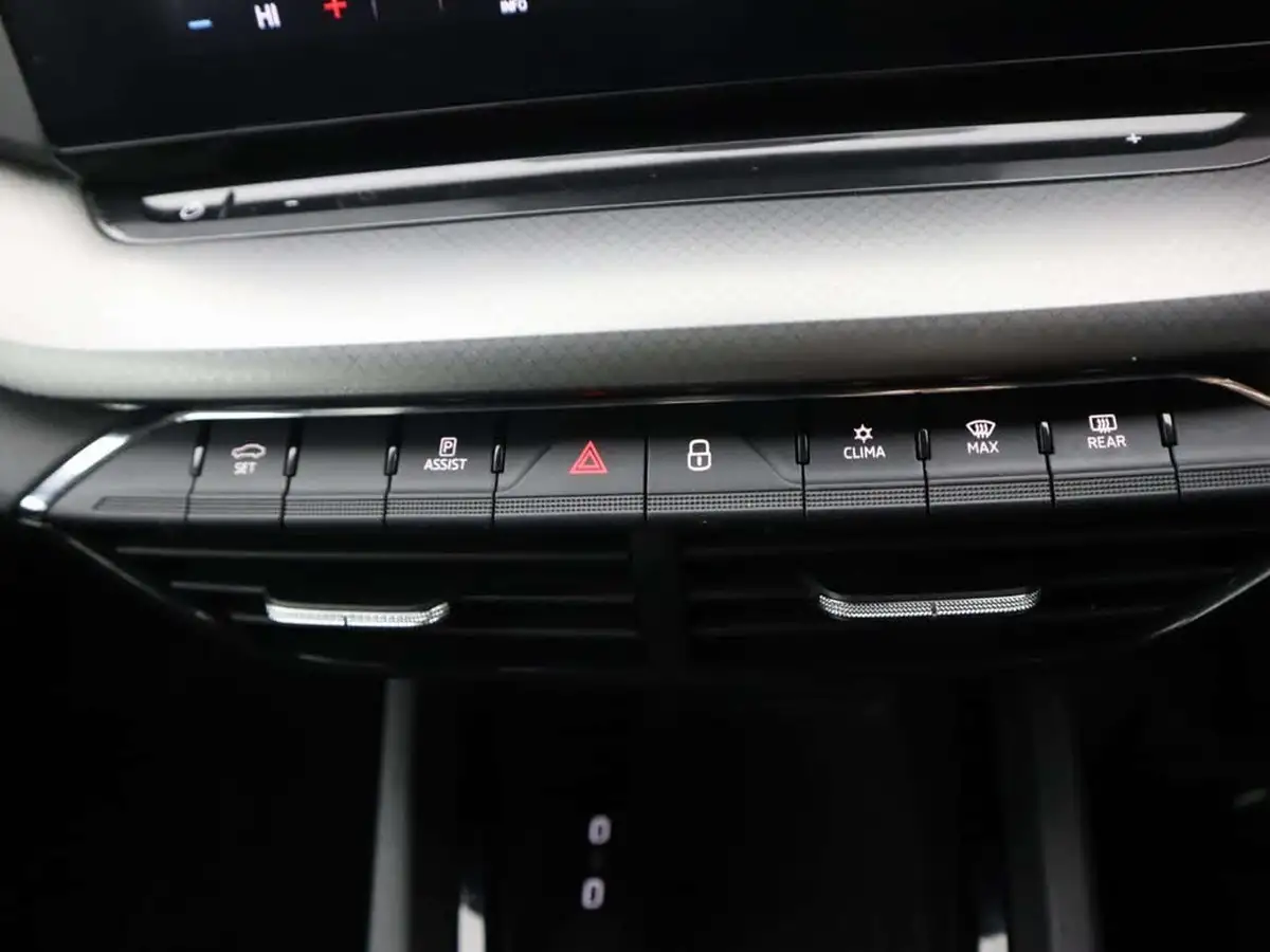 2020-skoda-octavia-15-tsi-se-technology-act-hatchback-big-27