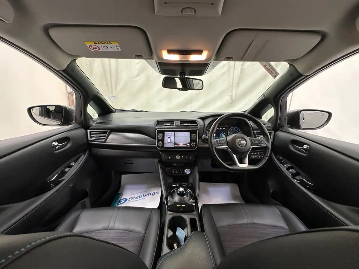 2020-nissan-leaf-e-n-connecta-big-20