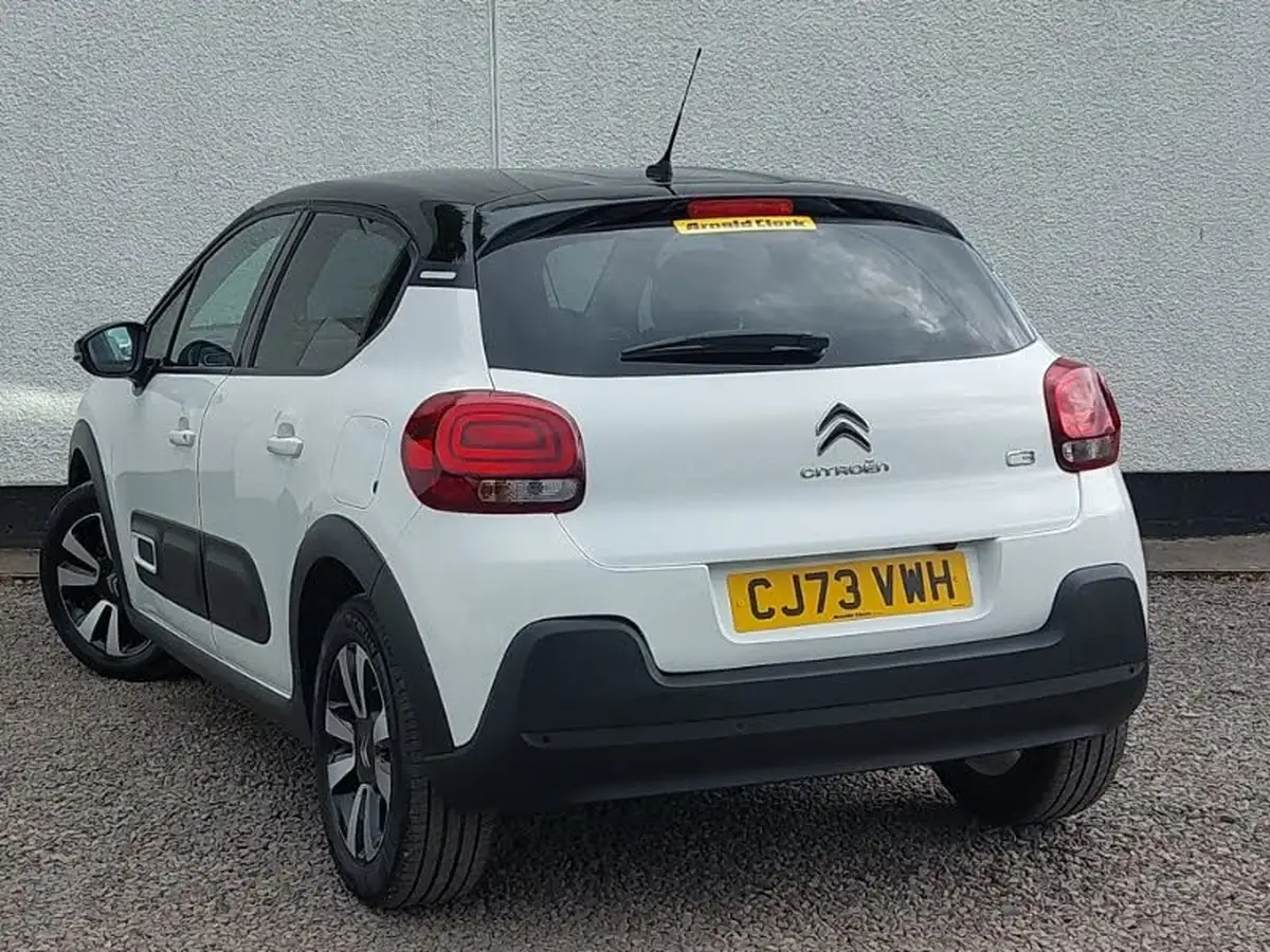 2024-citroen-c3-12-puretech-plus-110ps-eat6-big-1