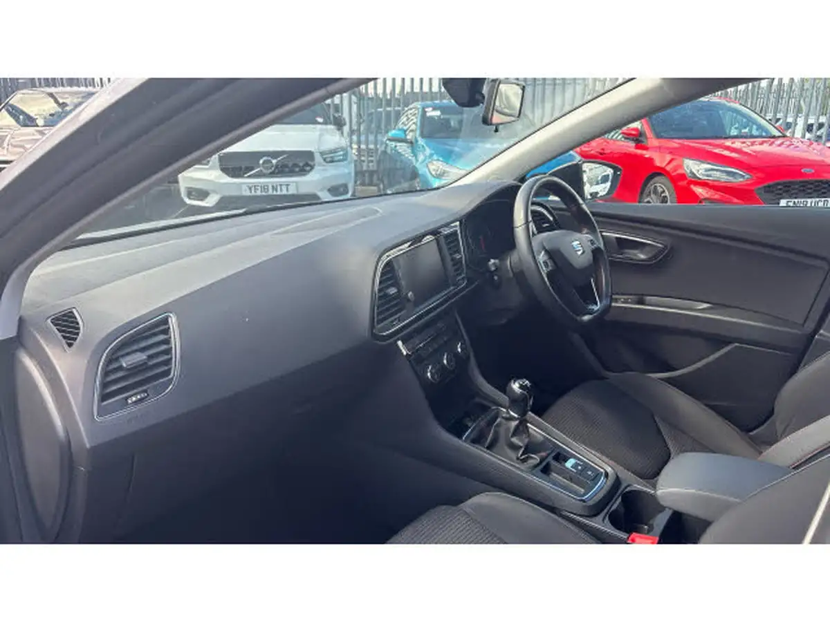 2017-seat-leon-14-tsi-fr-technology-hatchback-5d-big-1