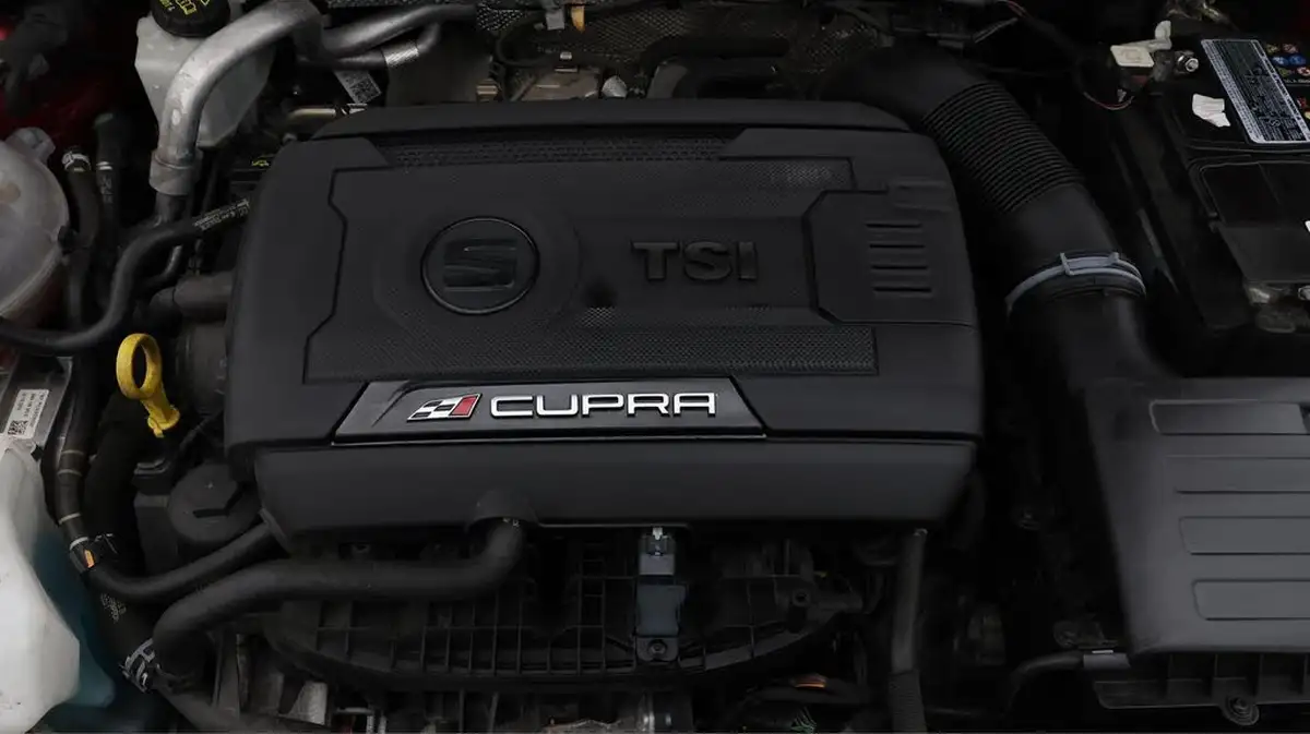 2020-seat-leon-20-tsi-cupra-290-big-30