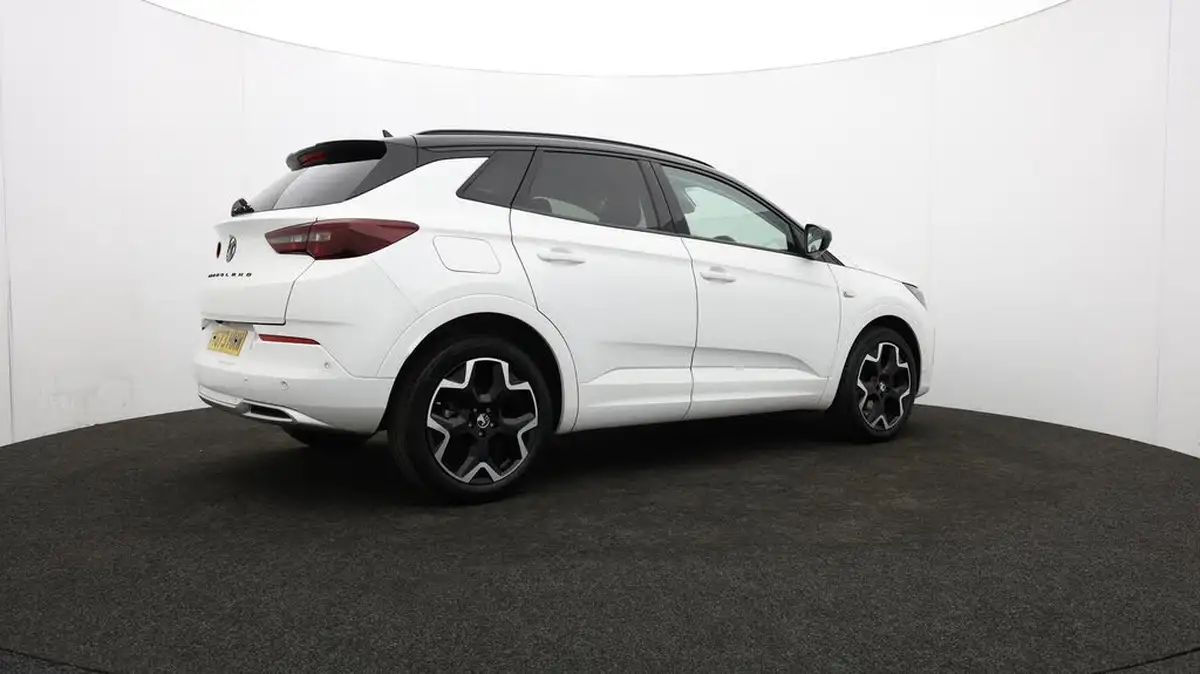 2023-vauxhall-grandland-12-ultimate-130ps-big-35