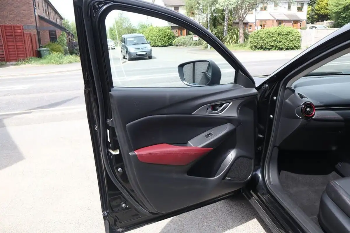 2015-mazda-cx-3-15td-sport-nav-awdss-big-38