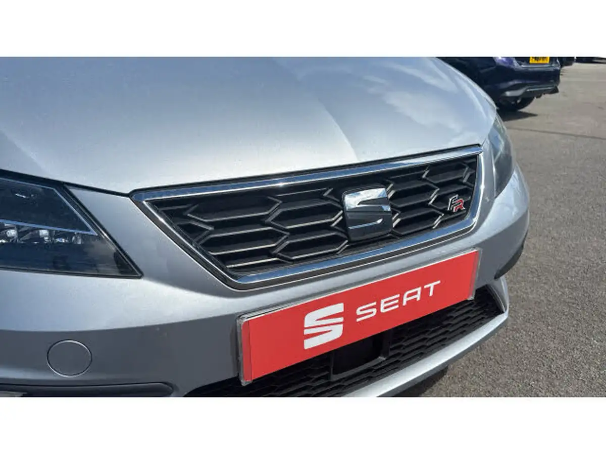 2017-seat-leon-14-tsi-fr-technology-hatchback-5d-big-29
