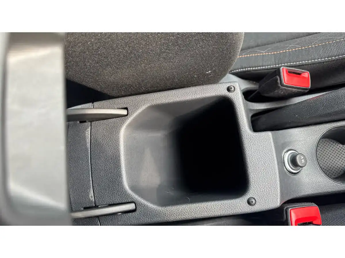 2021-skoda-kamiq-10-tsi-se-109ps-big-48