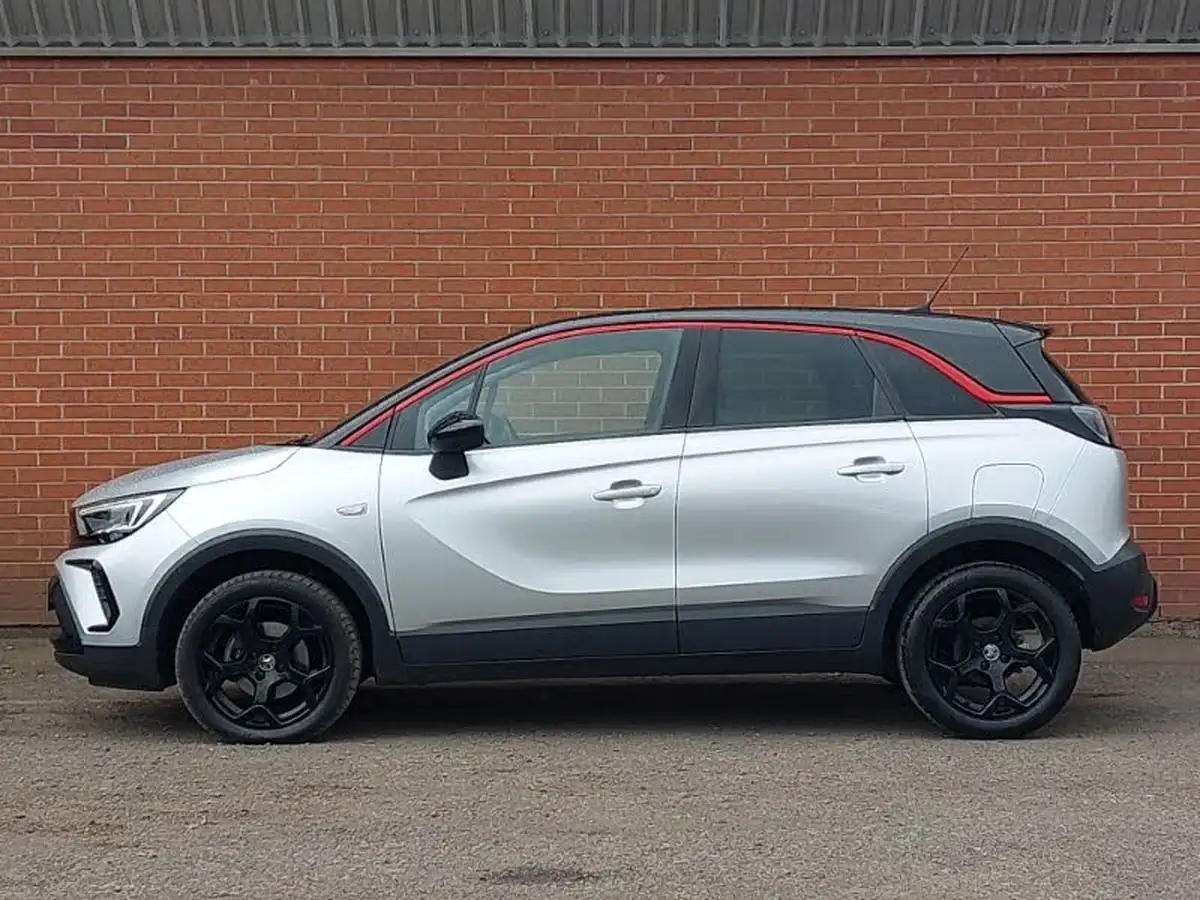 2023-vauxhall-crossland-12-gs-130ps-auto-big-3