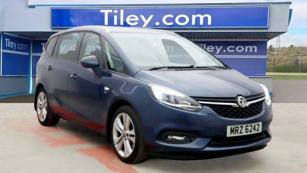 2017-vauxhall-zafira-tourer-14i-16v-turbo-sri-big-0