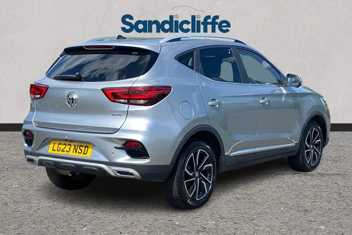 2023-mg-zs-suv-15-vti-tech-exclusive-big-3