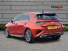 2025-kia-ceed-15-t-gdi-gt-line-s-small-1