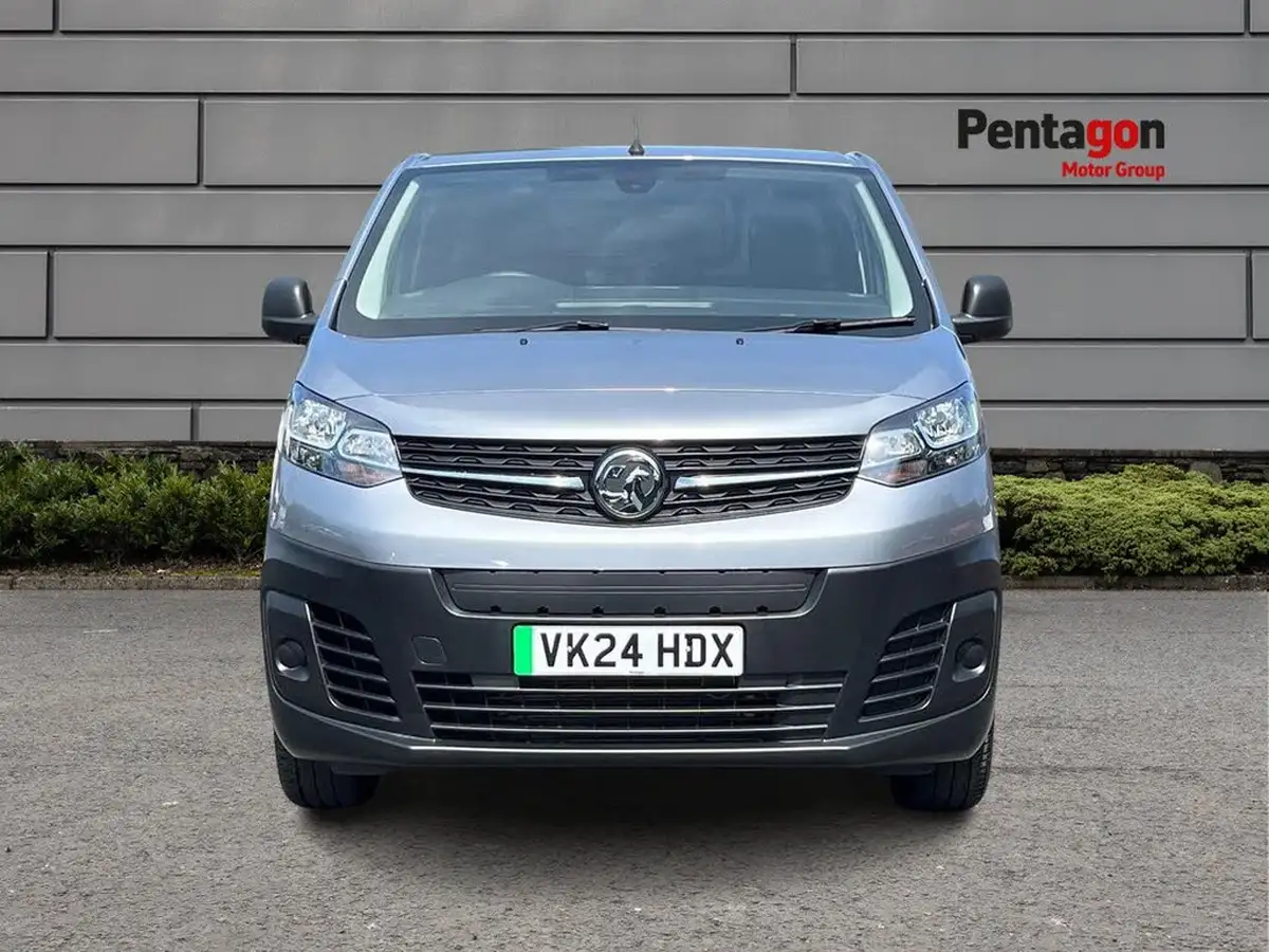 2023-vauxhall-vivaro-e-3100-75kwh-l1h1-prime-panel-van-big-14