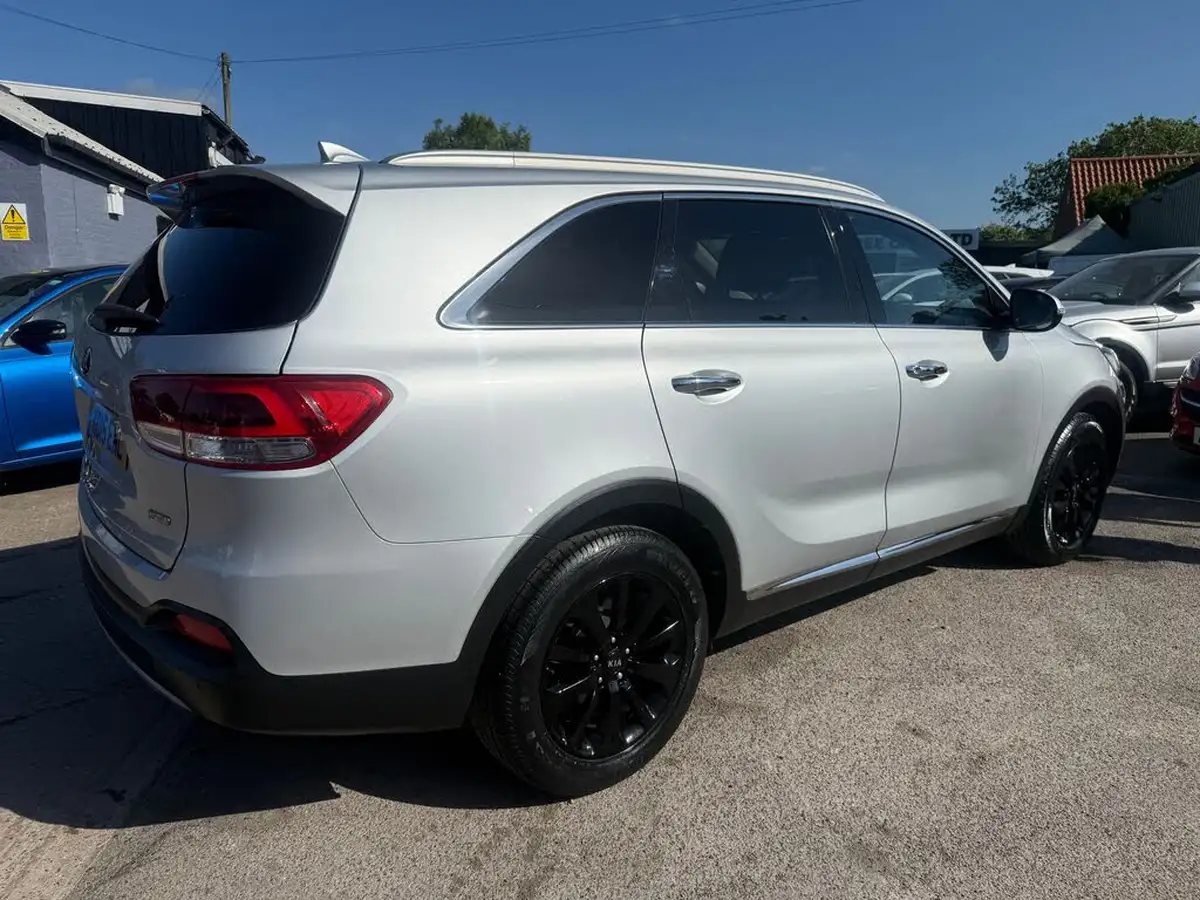 2015-kia-sorento-22-crdi-kx-3-197bhp-awd-isg-big-3