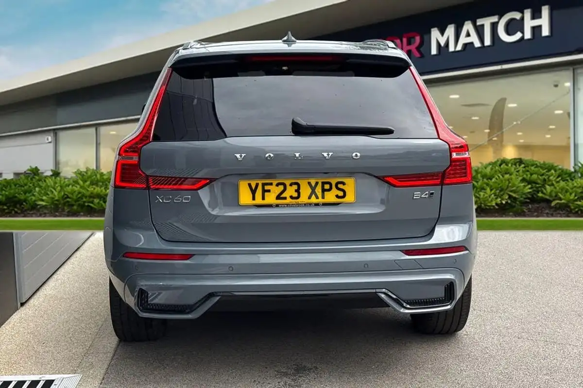 2023-volvo-xc60-20td-b4-plus-big-3