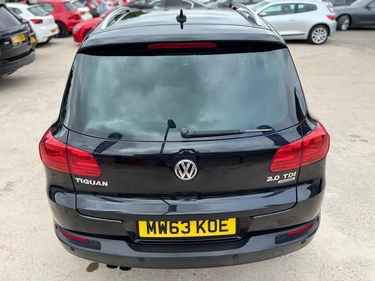 2013-volkswagen-tiguan-20tdi-match-140ps-4wd-dsg-big-16