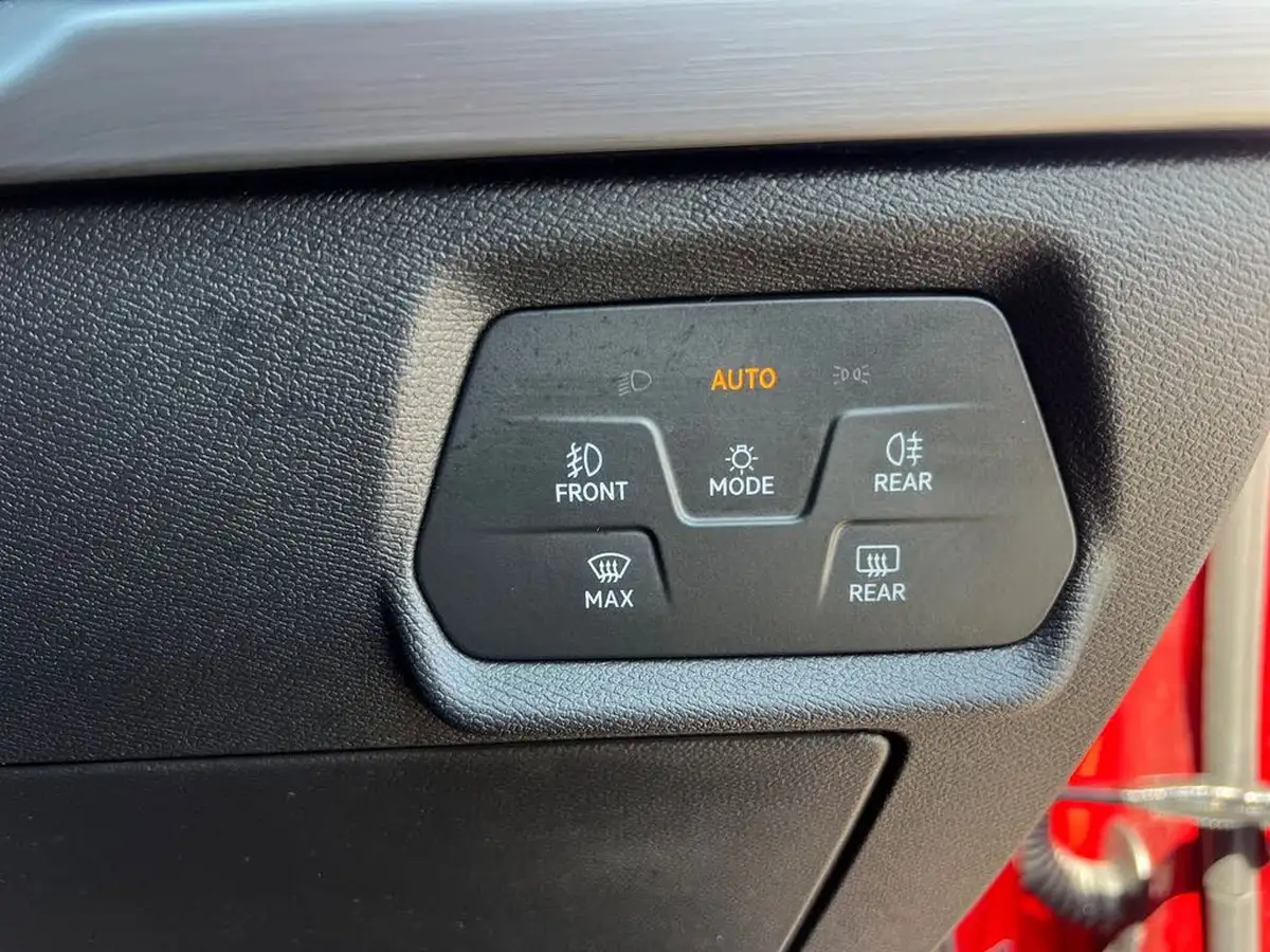 2023-seat-leon-10-etsi-evo-fr-sport-estate-big-22