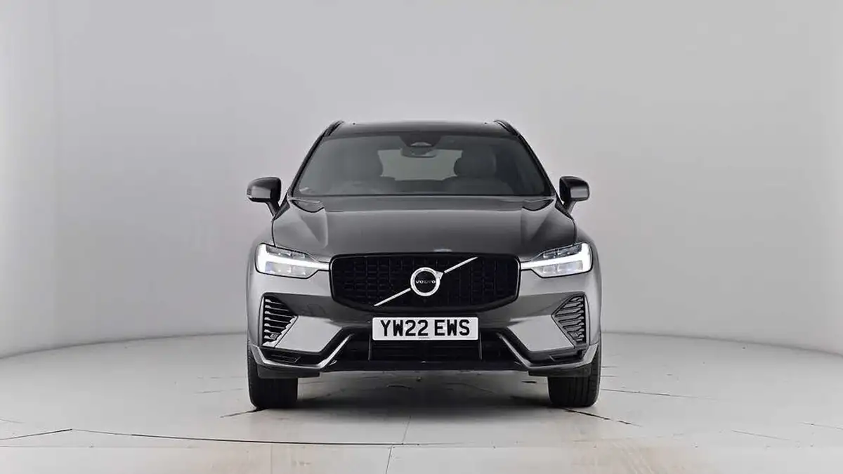 2022-volvo-xc60-20-t6-r-design-350bhp-plug-in-hybrid-big-53