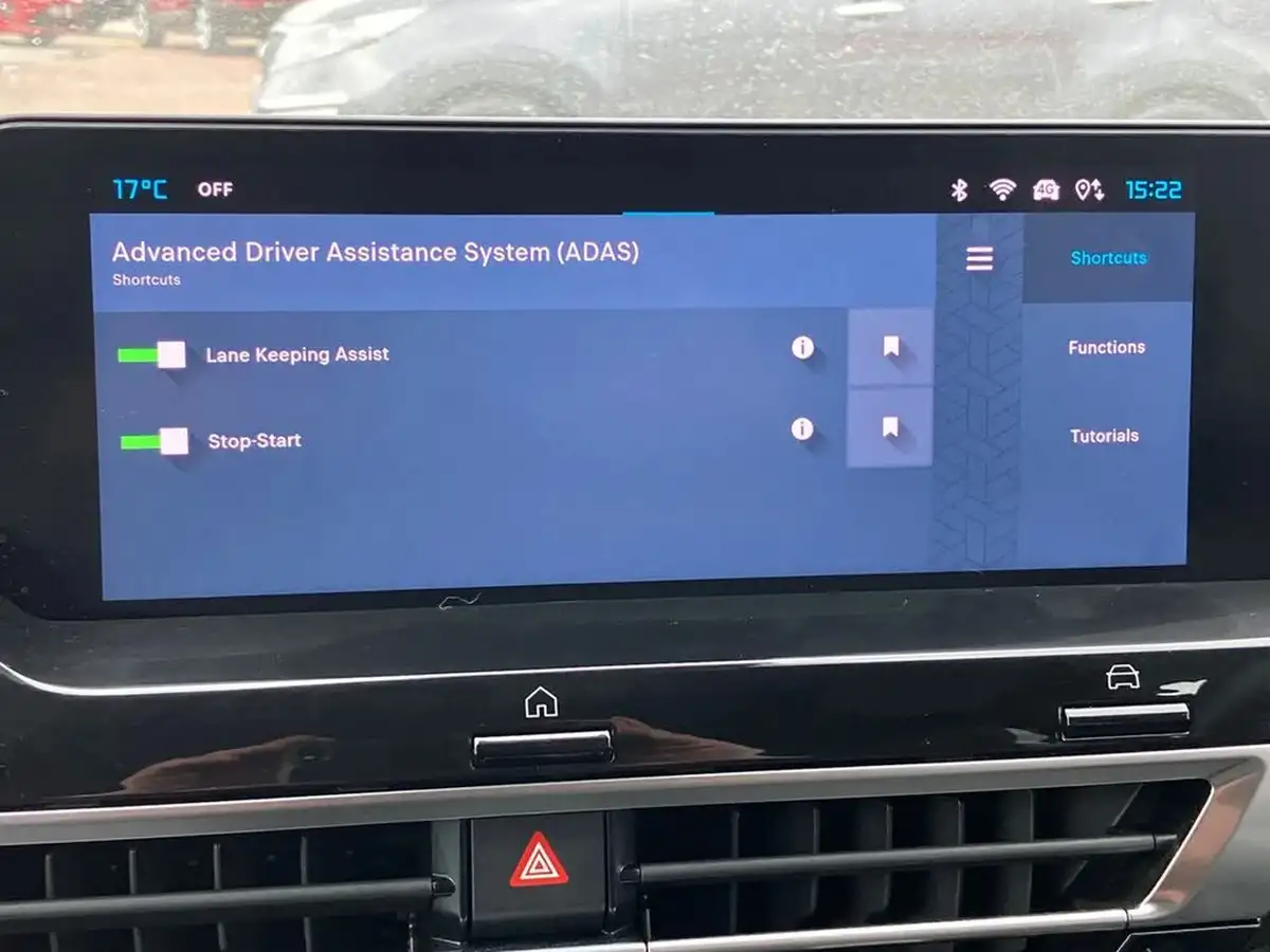 2023-citroen-c4-12-puretech-c-series-edition-big-39