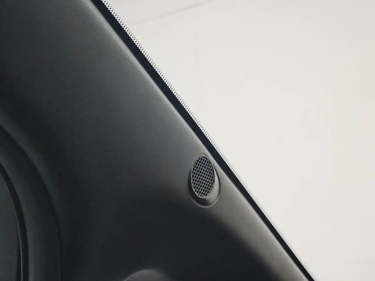 2019-nissan-leaf-e-n-connecta-big-71