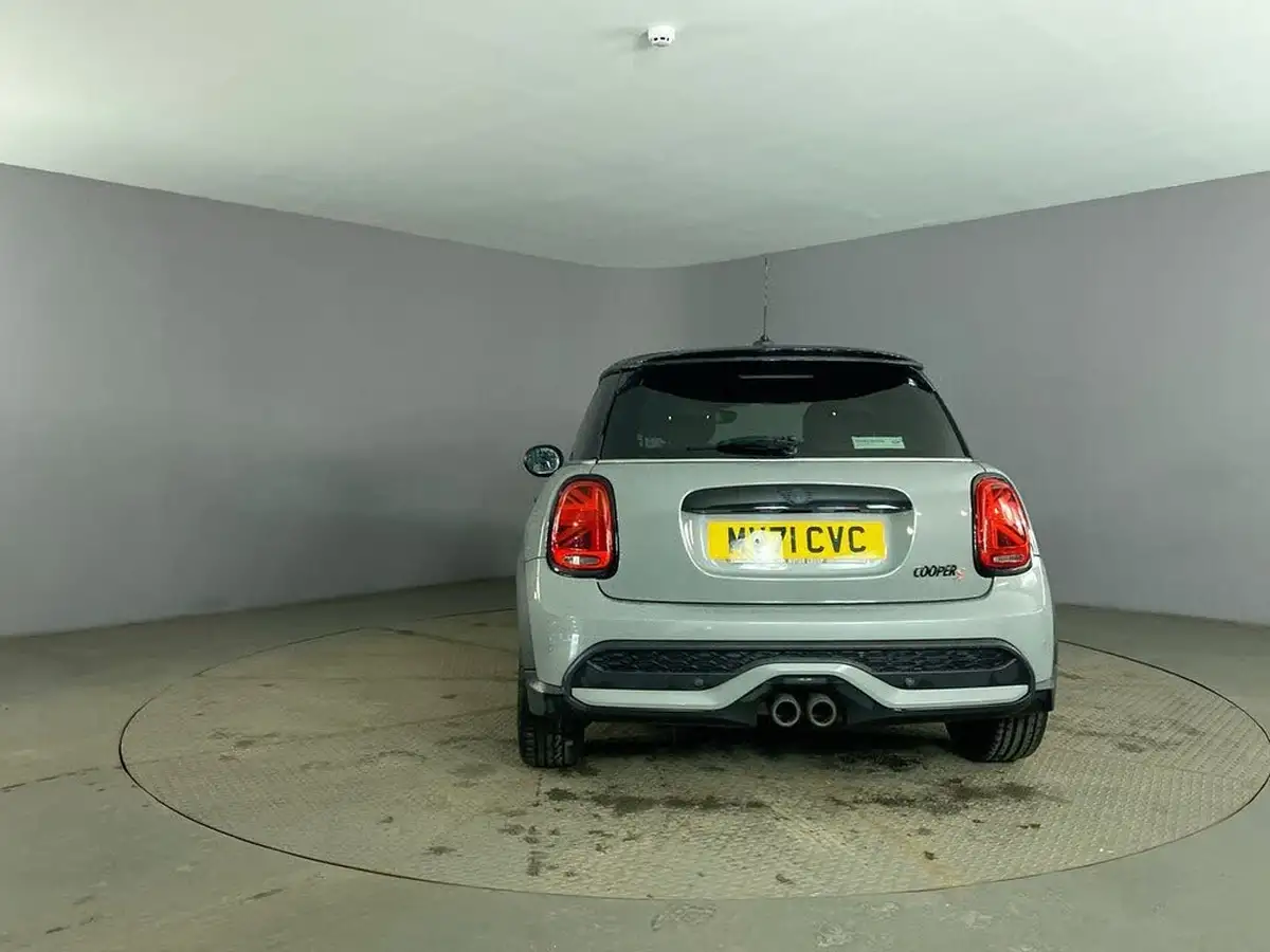 2021-mini-cooper-20-cooper-s-exclusive-hatchback-3d-auto-big-6