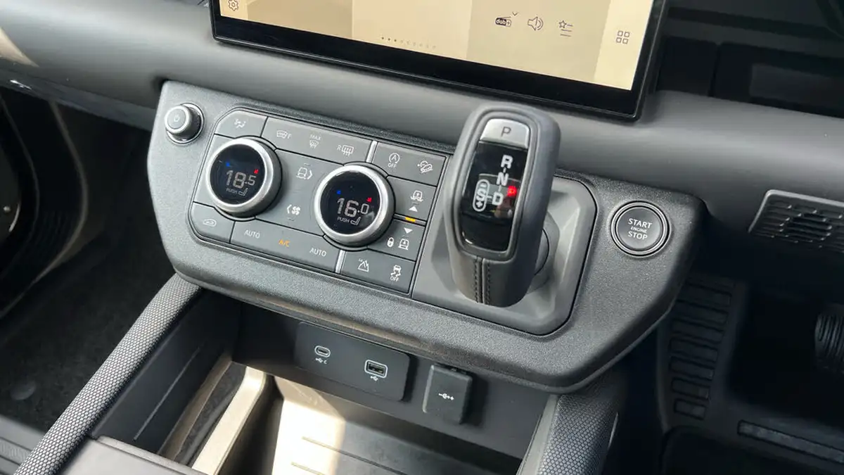 2025-cupra-born-e-v2-edition-big-12