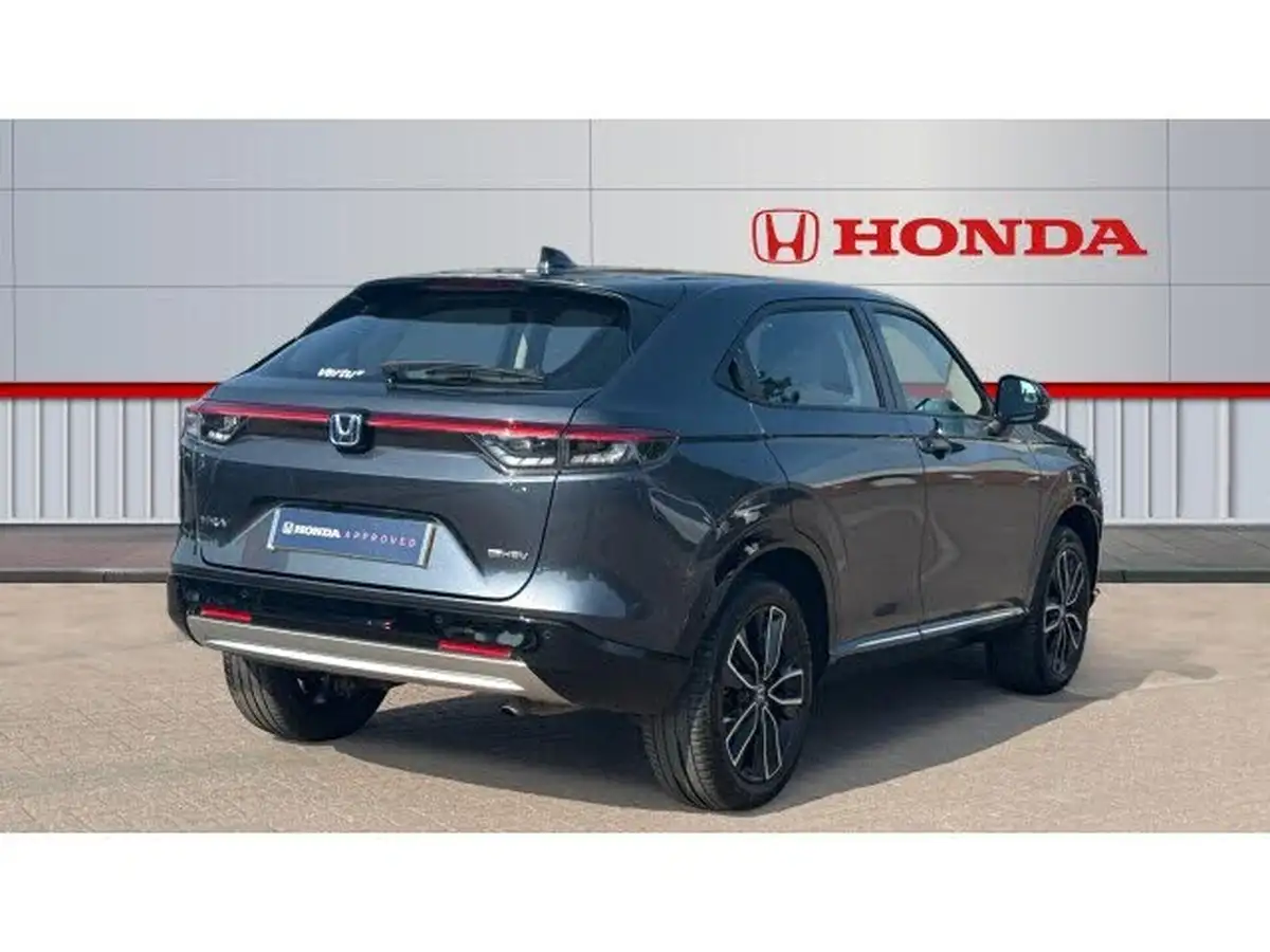 2022-honda-hr-v-15-i-mmd-advance-big-11