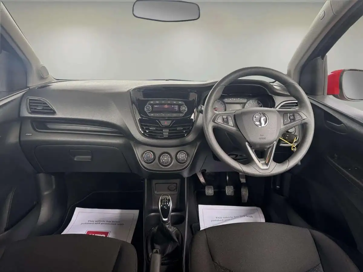 2015-vauxhall-viva-10-se-big-16