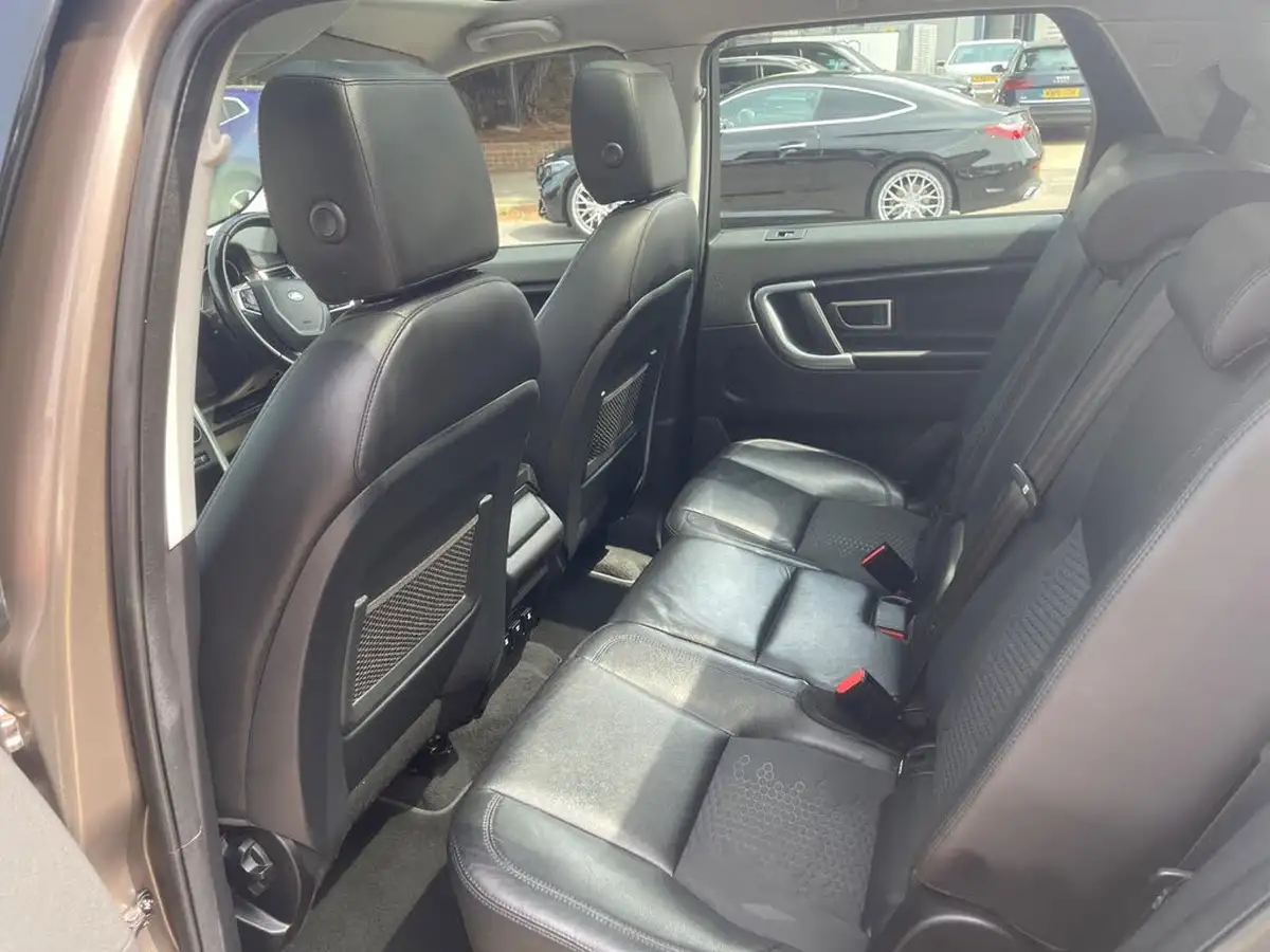 2016-land-rover-discovery-sport-20td4-se-tech-180ps-awd-ss-auto-big-13