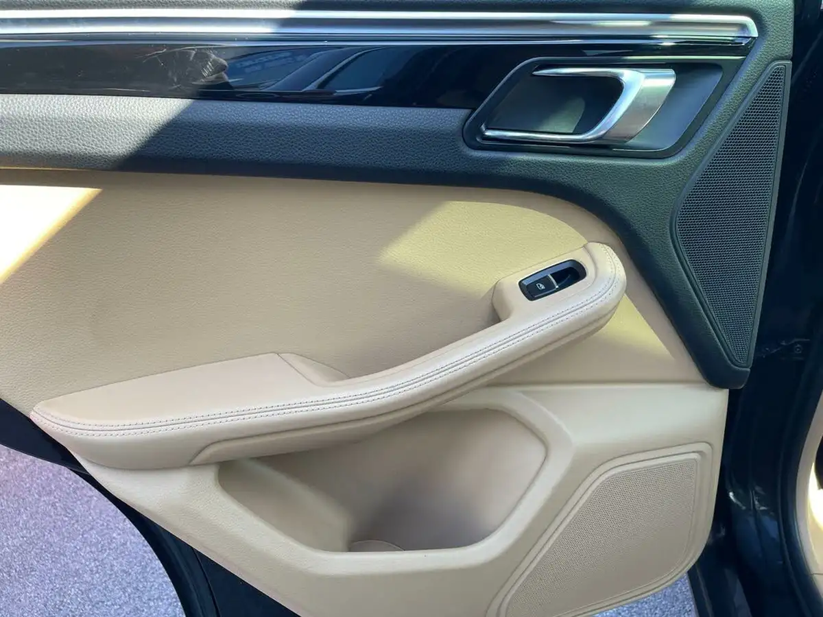 2017-porsche-macan-30td-s-ss-big-30