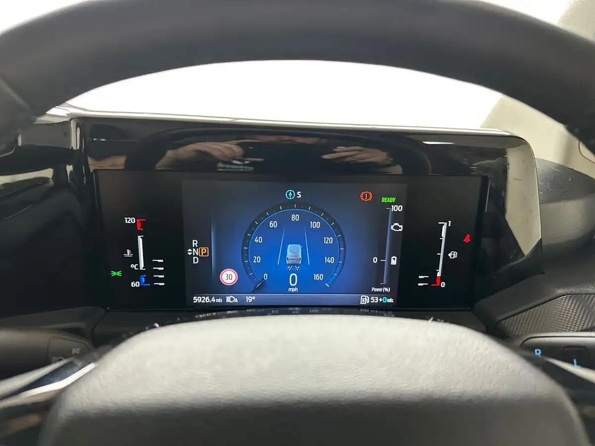 2024-ford-transit-custom-25t-320-l1h1-limited-phev-227pseu6e-panel-van-big-18