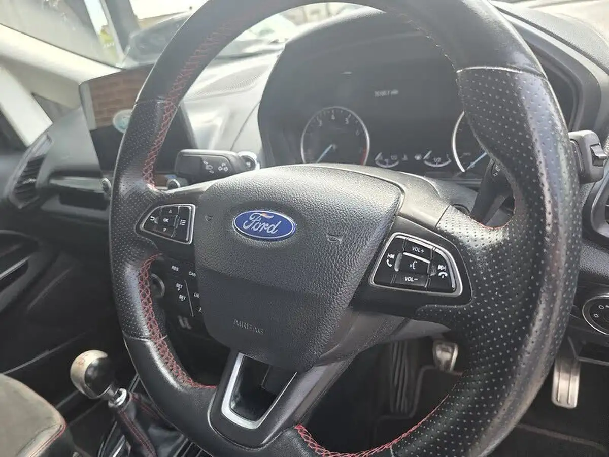 2018-ford-ecosport-10t-st-line-125ps-big-14