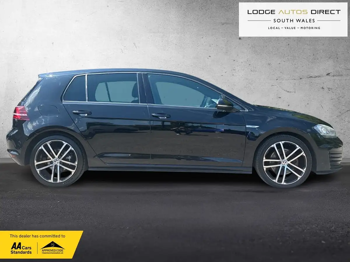2013-volkswagen-golf-20tdi-gtd-5d-big-5