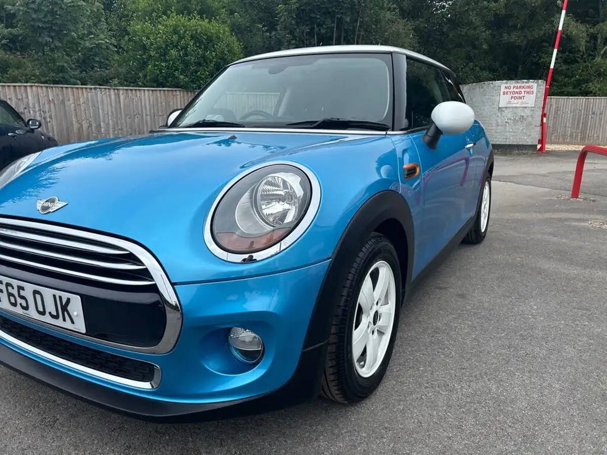 2015-mini-cooper-15-cooper-3d-big-10
