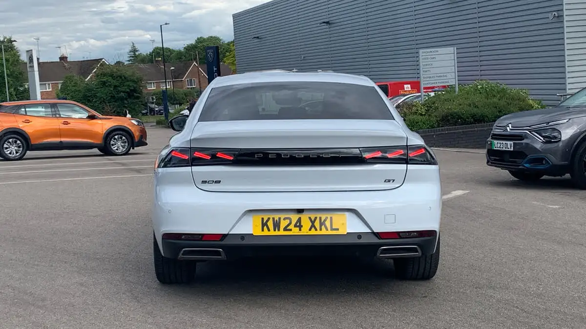 2024-peugeot-508-12-puretech-gt-130ps-big-8
