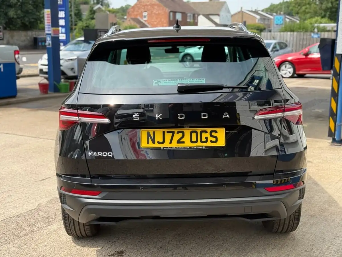 2022-skoda-karoq-15-tsi-se-l-dsg-big-6