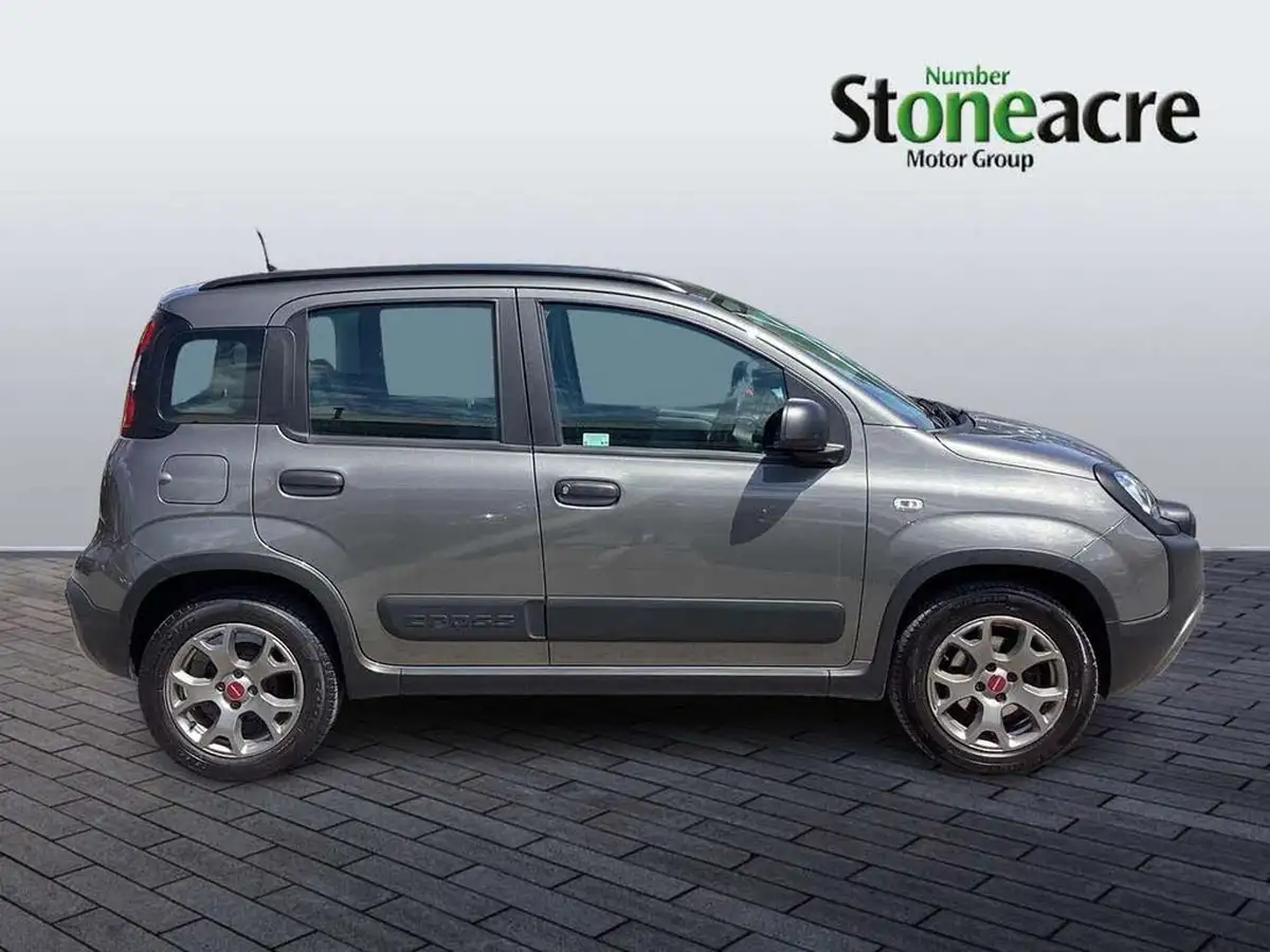 2022-fiat-panda-10-city-cross-big-6