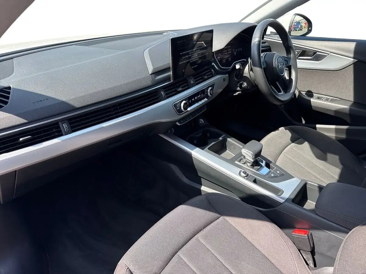 2020-audi-a4-20-35-tfsi-technik-s-tronic-big-13