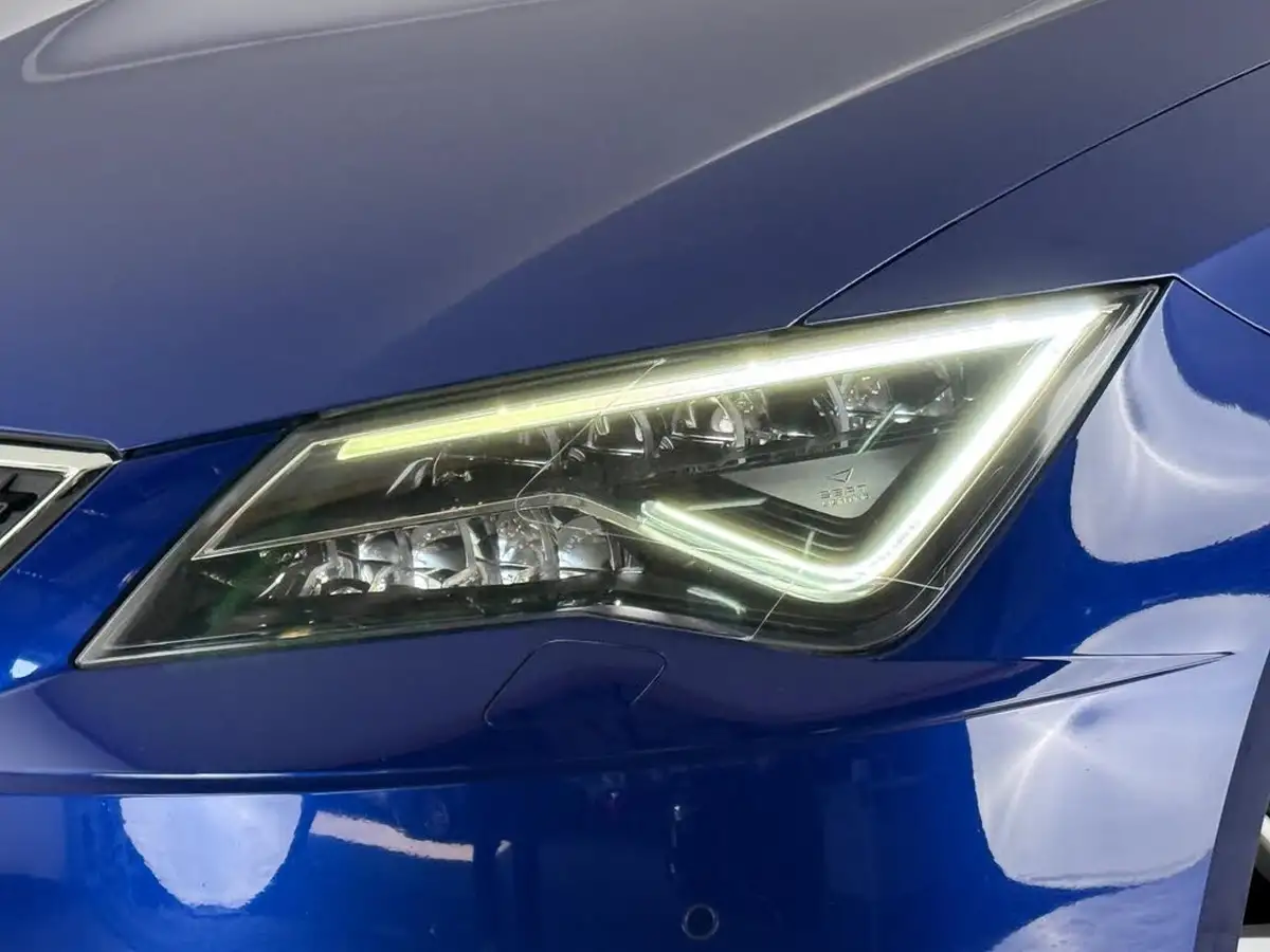 2017-seat-leon-14-tsi-xcellence-technology-hatchback-big-7